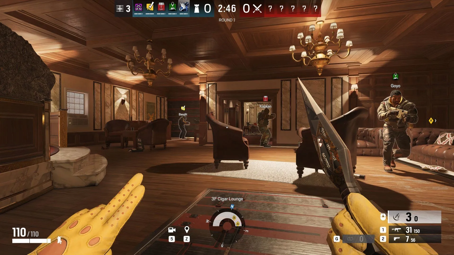 Cảnh cận mặt Operator trong Rainbow Six Siege X với hiệu ứng ánh sáng và âm thanh được cải thiện