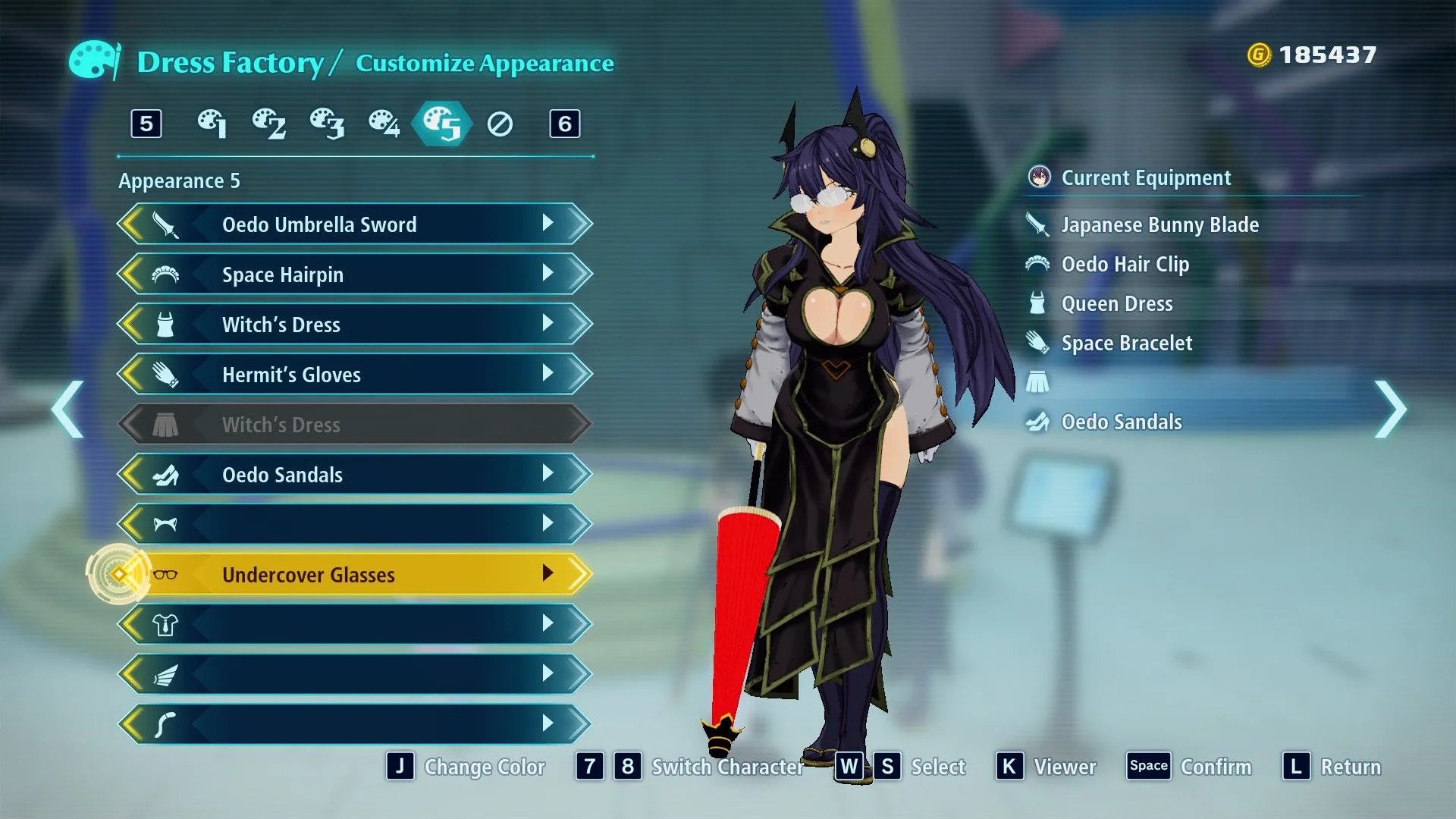 Homura thử trang phục mới trong tính năng Dress Factory của Edens Zero
