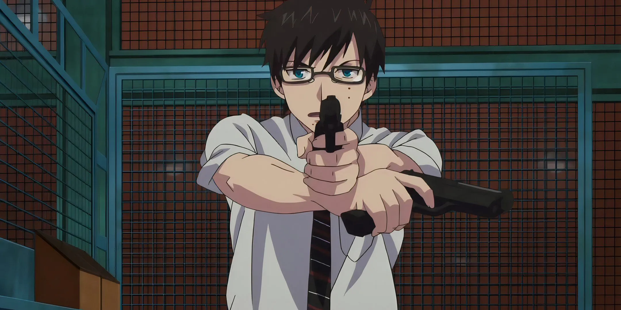 Yukio Okumura với vũ khí của một pháp sư trừ tà trong Blue Exorcist.