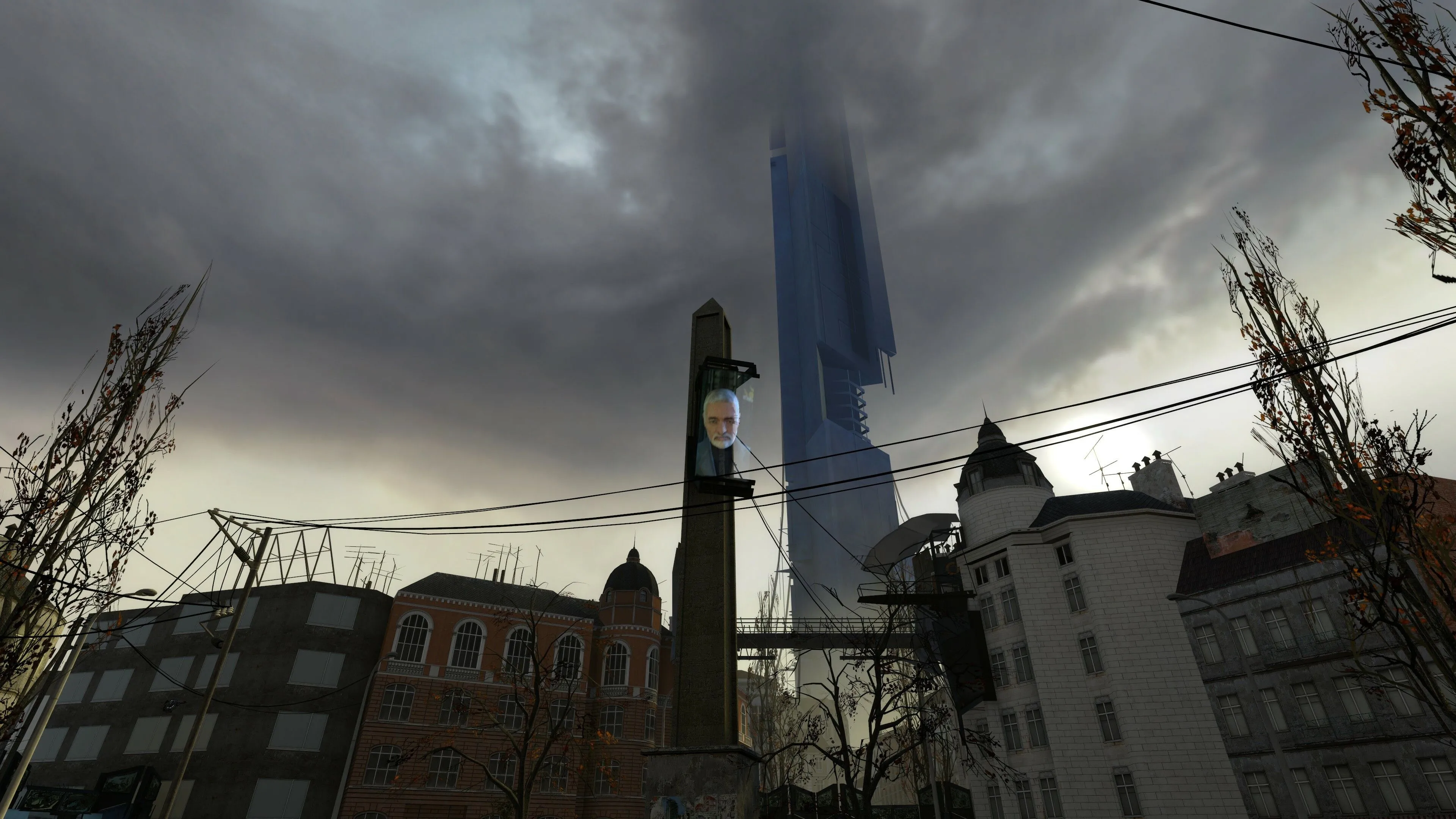 Nhân vật Gordon Freeman bước vào City 17 hoang tàn trong Half-Life 2, không khí u ám bao trùm